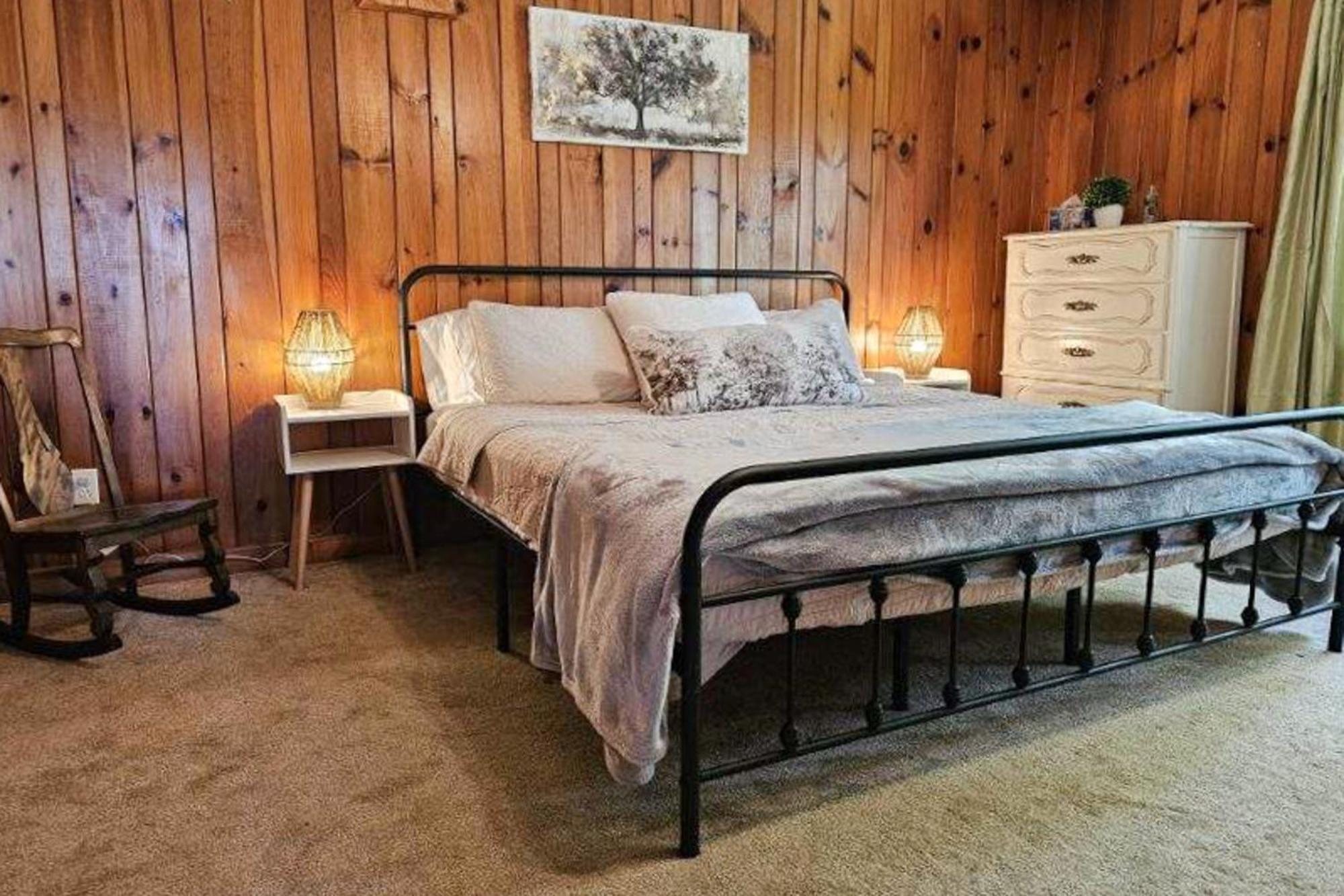Tumbling Leaf Cabin Франклин Экстерьер фото